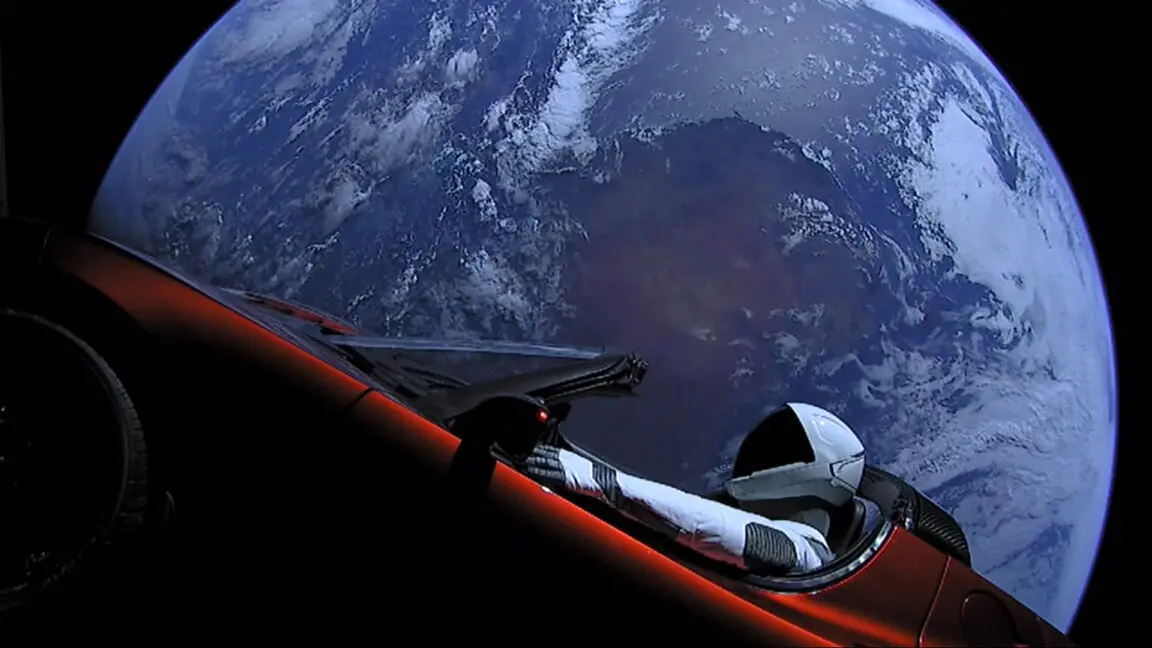 Musk sprijină fuziunea SpaceX-Tesla: E o idee bună
