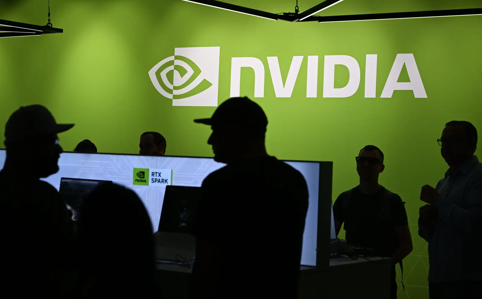 ServiceNow și Nvidia lansează Arc: agentul AI care dă liniște corporațiilor
