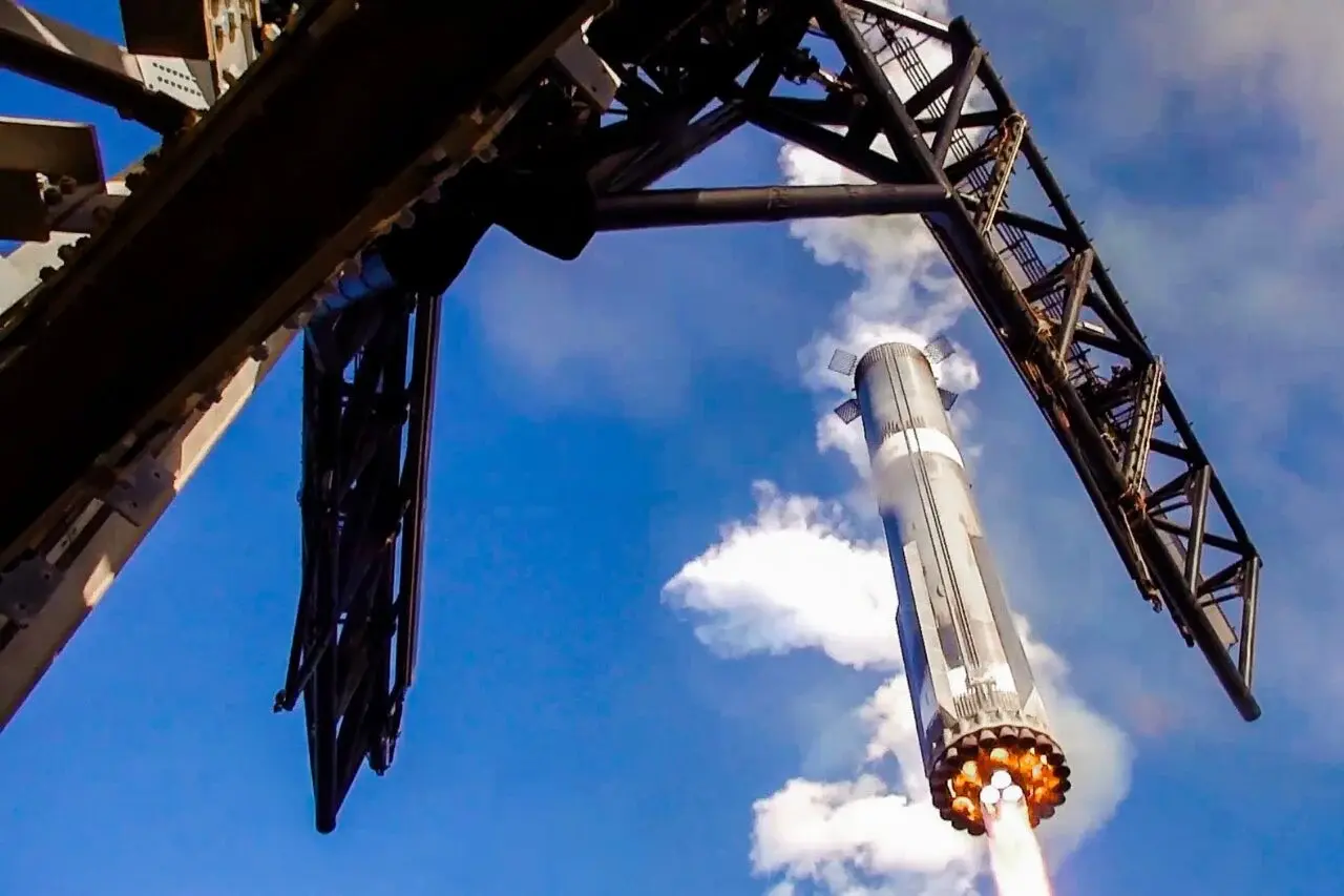 SpaceX vizează o prindere istorică a boosterului Starship la următorul zbor